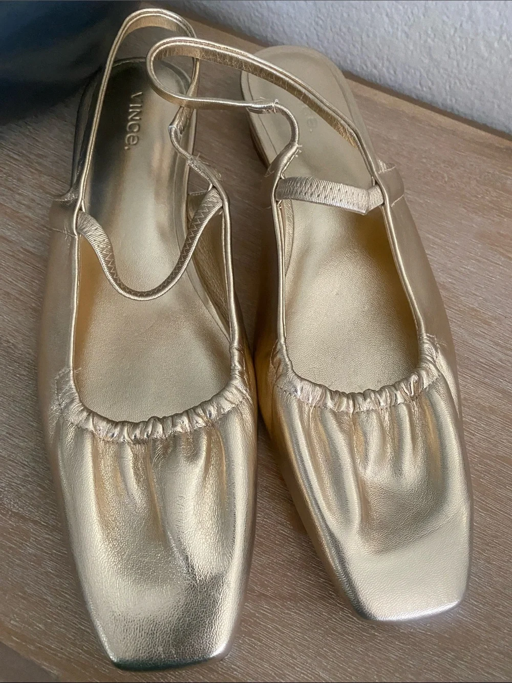 Vince Venice Leather Slingback Flats Gold Metalic Size 9
